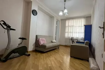 Satılır Yeni Tikili Yasamalda