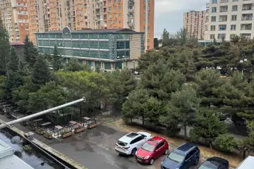 Satılır Köhnə Tikili Həzi Aslanovda