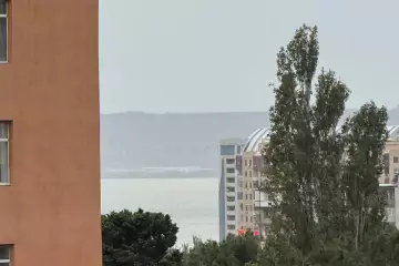 Satılır Köhnə Tikili Həzi Aslanovda