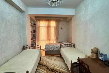 Satılır Yeni Tikili 8-ci Kilometrdə