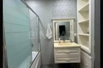 Aylıq Kirayə Yeni Tikili Ağ şəhər Kompleksində