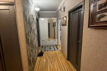 Satılır Köhnə Tikili Bakıxanovda