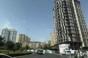 Satılır Yeni Tikili Beşmərtəbədə