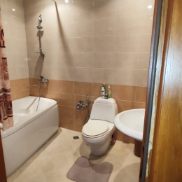 Satılır 3 otaqlı Yeni Tikili 168 m², Nəsimi bazarı