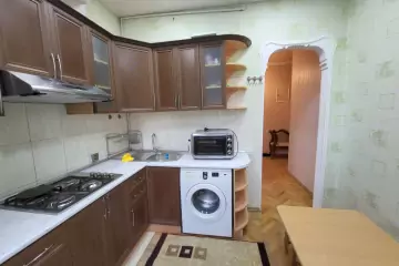 Aylıq Kirayə Köhnə Tikili Ağ şəhər Kompleksində