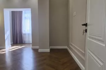 Satılır Yeni Tikili Nəsimi Bazarında