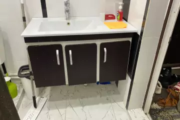 Aylıq Kirayə Köhnə Tikili Dostluq Kinoteatrında