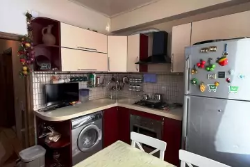 Satılır Köhnə Tikili İzmir Parkı