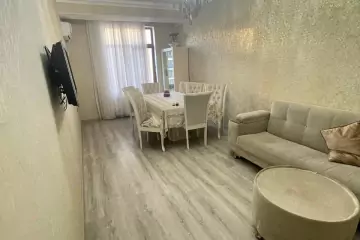 Satılır Yeni Tikili Masazırda