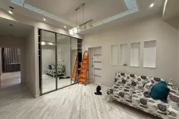 Satılır Yeni Tikili Grand Hayatda