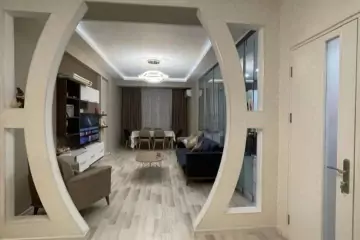 Satılır Yeni Tikili Masazırda