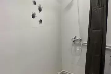 Aylıq Kirayə Köhnə Tikili Dostluq Kinoteatrında