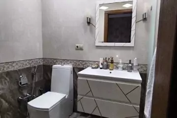 Satılır Köhnə Tikili İzmir Parkı