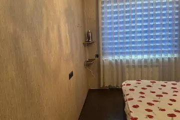 Aylıq Kirayə Köhnə Tikili Dostluq Kinoteatrında