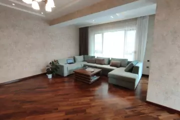 Aylıq Kirayə Yeni Tikili Ağ şəhər Kompleksində