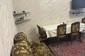 Aylıq Kirayə Köhnə Tikili Dostluq Kinoteatrında