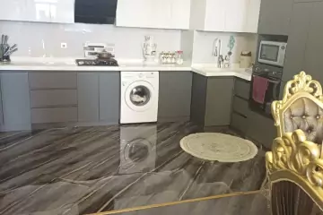 Satılır Yeni Tikili Masazırda 