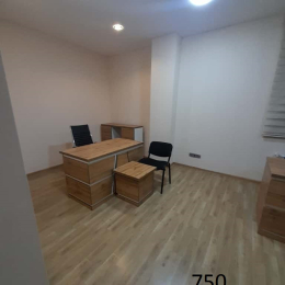 Ofis kirayə 1 otaqlı 25 m², 1 sot  ərazi, Gənclik