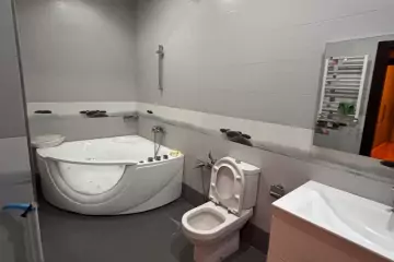 Satılır Yeni Tikili Nəsimi Bazarında