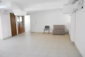 Satılır Obyekt Nəsimi Bazarında