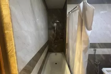 Satılır Yeni Tikili Masazırda