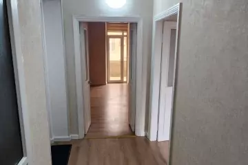 Satılır Köhnə Tikili İçərişəhərdə