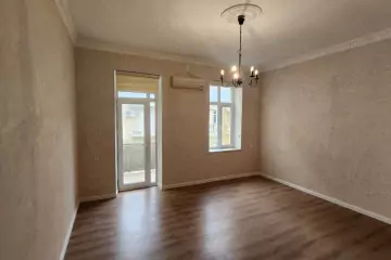 Satılır Köhnə Tikili İçərişəhərdə
