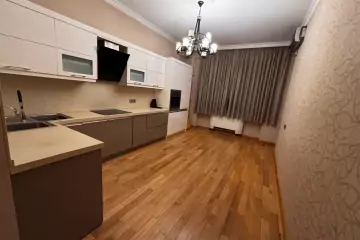 Satılır Yeni Tikili Nəsimi Bazarında