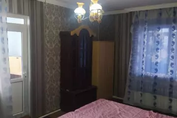 Satılır Köhnə Tikili 9-cu Mikrorayonda