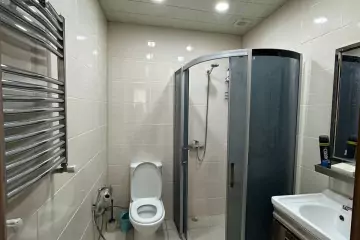 Satılır Yeni Tikili Tbilisi Prospektida