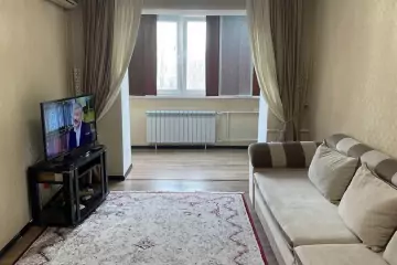Aylıq Kirayə Köhnə Tikili 7-ci Mikrorayonda 
