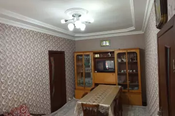 Satılır Həyət Evi Salyan Rayonunda