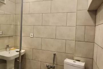 Satılır Köhnə Tikili İçərişəhərdə
