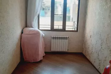 Satılır Yeni Tikili Masazırda