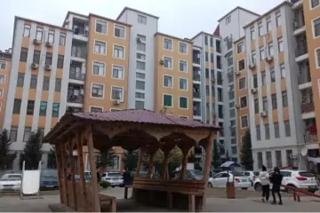 Satılır Yeni Tikili Masazırda