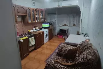 Satılır Köhnə Tikili 8-ci Mikrorayonda