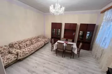 Aylıq Kirayə Köhnə Tikili Montində