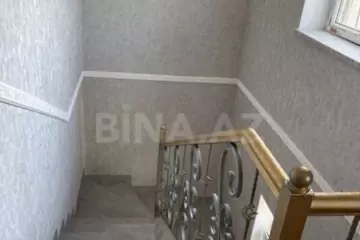 Satılır Həyət Evi Binədə