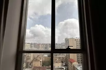 Aylıq Kirayə Yeni Tikili Axundov Bağında