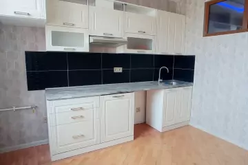 Satılır Yeni Tikili Həzi Aslanovda