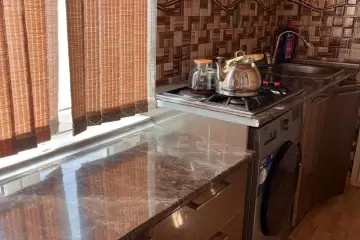 Satılır Həyət Evi əmircanda
