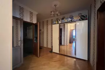 Satılır Yeni Tikili Ceyranbatan Qəs.də