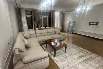 Aylıq Kirayə Yeni Tikili Port Baku Residence'də