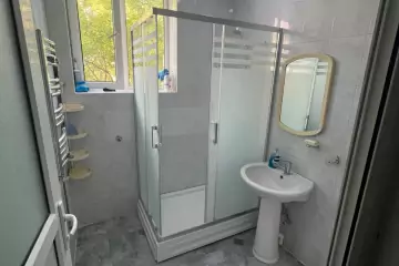 Aylıq Kirayə Köhnə Tikili Montində