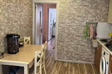 Satılır Köhnə Tikili Xırdalan şəhərində