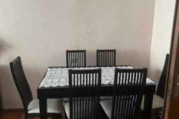 Aylıq Kirayə Yeni Tikili Elmler Akademiyasıda
