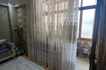 Satılır Yeni Tikili Masazırda