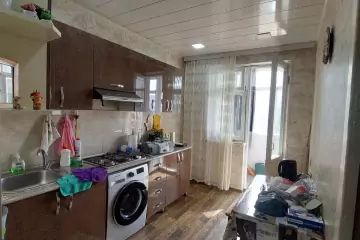 Satılır Köhnə Tikili Pirallahıda