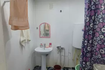 Satılır Köhnə Tikili Pirallahıda