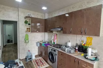 Satılır Köhnə Tikili Pirallahıda